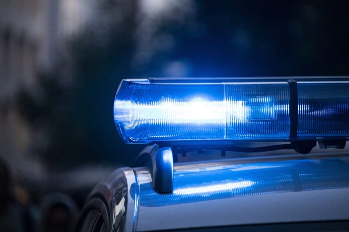 police-4566193_1280-696x464